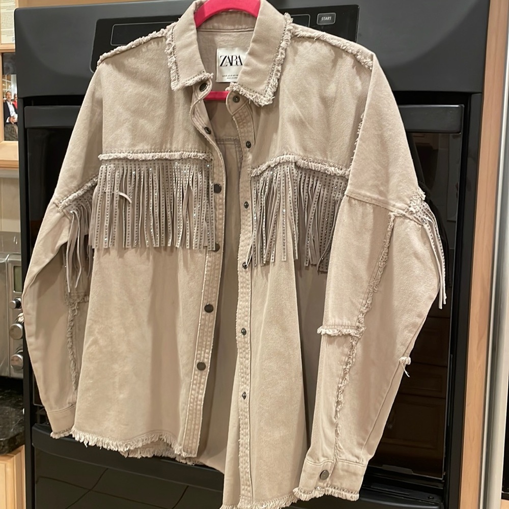 “Zara” BLING 💎oversized shirt jacket with sparkly details and fringe size xs